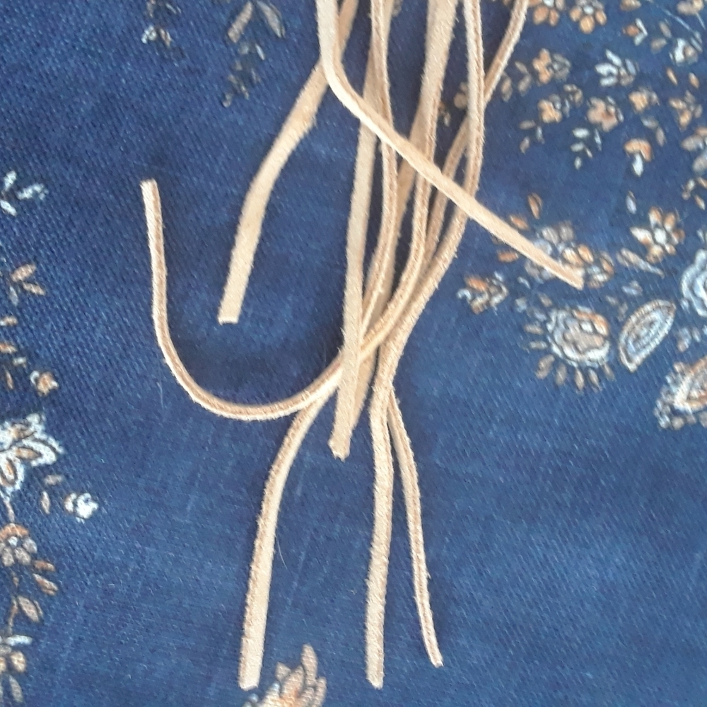 Tribal 70s 80s suede leather tasseled belts - Picture 4 of 16